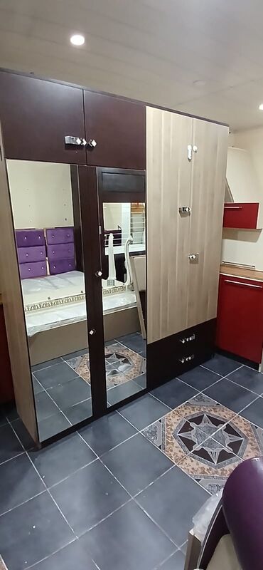 Yataq otağı dəstləri: 2 təknəfərlik çarpayı, Dolab, Termo, 2 tumba, Azərbaycan, İşlənmiş