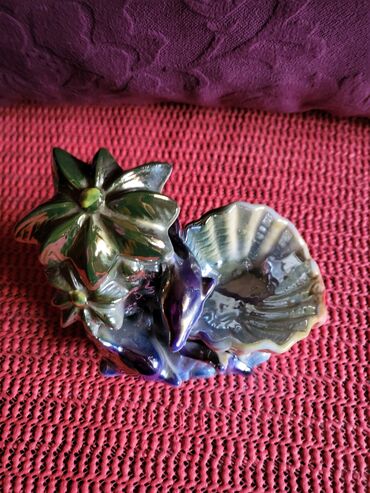 Ostali kućni dekor: Porcelanska nova figura za jaje cuvarkucu,delfini — 6