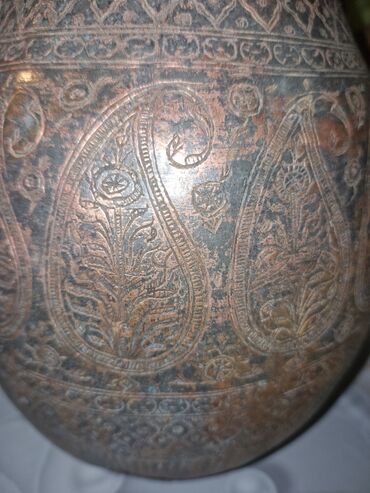 Digər çaydanlar: Məhsul: Mis su qabı (ibrik) Xüsusiyyətlər: -Qacarlar dövrünün sonuna — 14