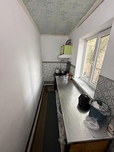 Продажа коттеджей и домов: 🚨 СРОЧНО ПРОДАЁТСЯ ДОМ! 🏠🔥 📍 Бишкек, район Арча-Бешик — рядом с 4-й — 9
