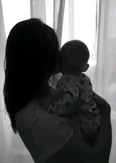 продаю в связи с переездом: Боди
