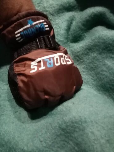 Sportska odeća: Rukavice, Novo — 5