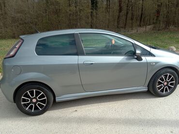 oglasi srbija prodaja automobila: Fiat Punto: 1.3 l | 2011 г. 184252 km. Κupe na lalafo.rs oglasi srbija prodaja automobila: Fiat Punto: 1.3 l | 2011 г. 184252 km. Κupe