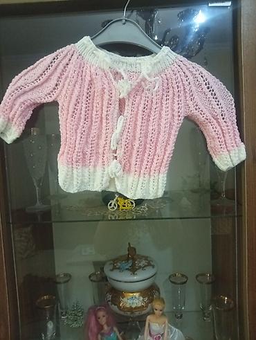 Əl toxuması uşaq koftası - Model: önü iplə bağlanan, arxası tam hörgü