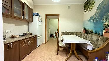 Продажа квартир: 2 комнаты, 61 м², 12 мкр 106 серия улучшенная, 3 этаж, Косметический ремонт — 3