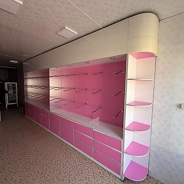 o store: Витрина Для одежды, С подсветкой, 250 см * 540480 см * 50 см, Б/у — 9