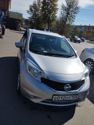 Nissan: Nissan Note: 2016 г., 1.8 л, Автомат, Бензин, Универсал