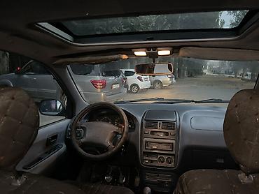 водный банан: Toyota Picnic: 1999 г., 2 л, Механика, Бензин, Минивэн — 6