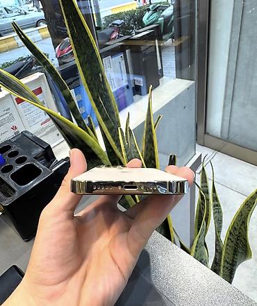 iphone 9 pro: IPhone 13 Pro, 128 GB, Qızılı, Zəmanət, Simsiz şarj, Face ID — 6