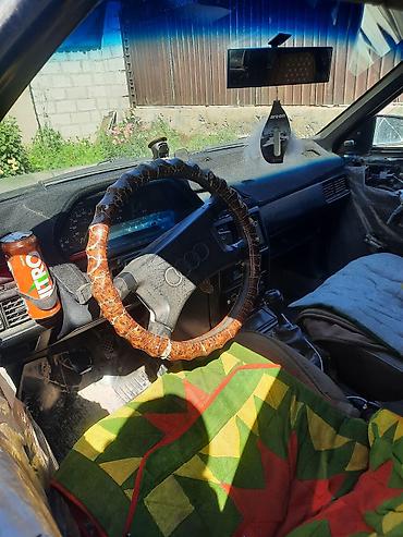 Унаа сатуу: Audi 100: 1989 г., Кол менен иштөөчү, Седан — 4