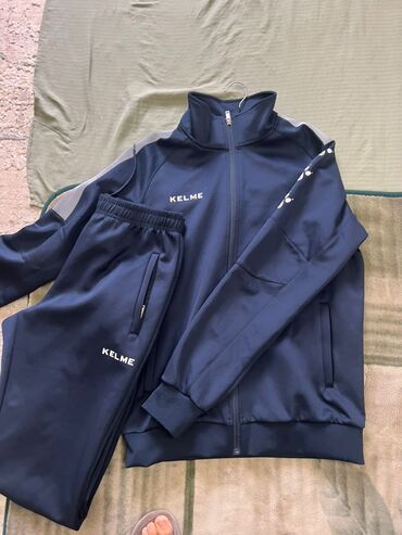fore спортивные костюмы: Спортивный костюм KELME (вверх + брюки), темно-синий. - Материал
