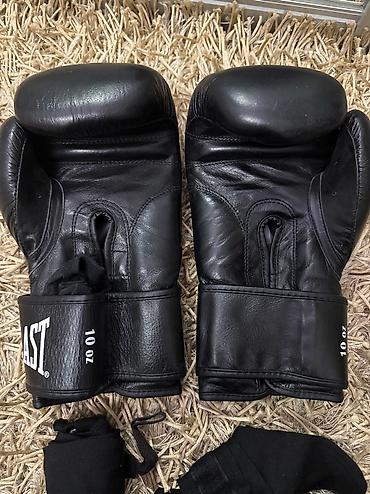 top flex: Перчатки для бокса everlast в комплекте с бинтами topten состояние — 3