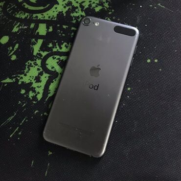 короб на буфер: Ipod 6 на айклауде! и экран в трещинах а так работает включается