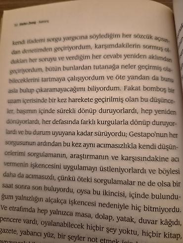 Bədii ədəbiyyat: İki kitabdan ibarət paket: 1) Stefan Zweig – “Satranç” - Nəşriyyat — 3