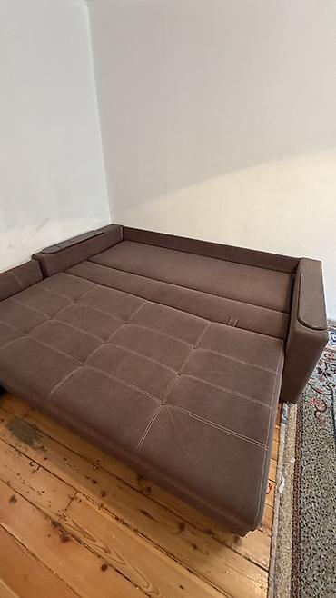 sofa bed: Раскладной диван-кровать, коричневый раскладной. 185 длина 220 ширина — 1