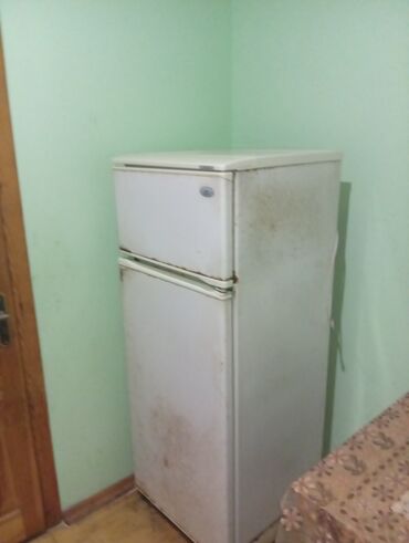 Yataq otağı dəstləri: İkinəfərlik çarpayı, Dolab — 18