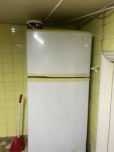 soyuducu ucuz: İki qapılı məişət soyuducusu - Üst hissədə freezer (dondurucu), alt — 1