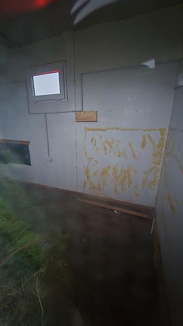 Konteynerlər: Metal karkaslı daşınabilən konteyner-ev/boks - Korpus: tünd yaşıl — 5