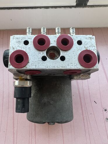 ikinci el mebel yataq desti: Maserati 2005-2010, 2010 il, Orijinal, İşlənmiş