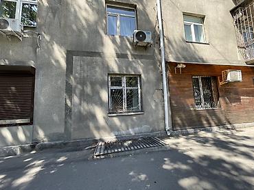 red centr: Продажа офисов 65 м², Без ремонта, Многоэтажное здание, 1 этаж — 3