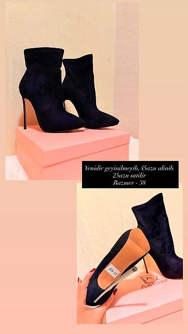 Botinka və botilyonlar: Qadın botilyonları – qara rəng, incə hündür dabanlı (stiletto). - — 1