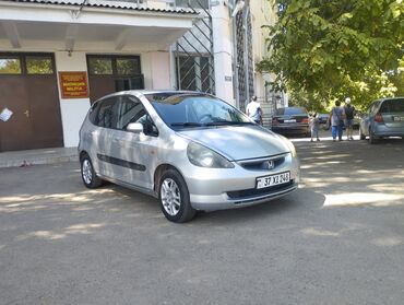 меняю дом на авто: Honda Jazz: 2002 г., 1.4 л, Механика, Бензин, Хетчбек
