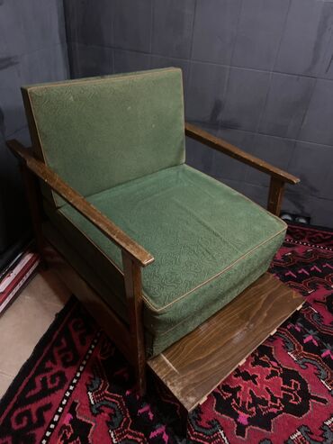 винтажная мебель: Кресло-кровать, Для зала, Б/у