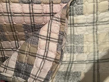 Одеяла и пледы: Одеяло, Б/у, Все сезоны — 9