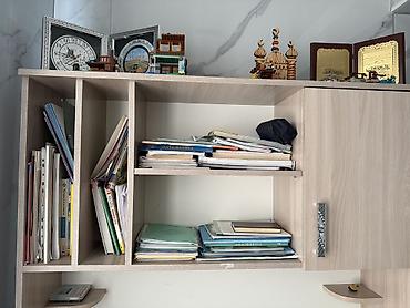 study table: Компьютерный стол, Б/у, С полками — 5