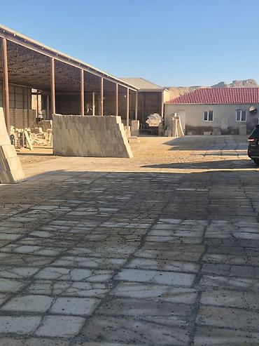 taxta satilir: Qızıldaş Qəsəbəsi mərkəzi yolun üsdündə piltə sexi(obyekt)satılır — 8
