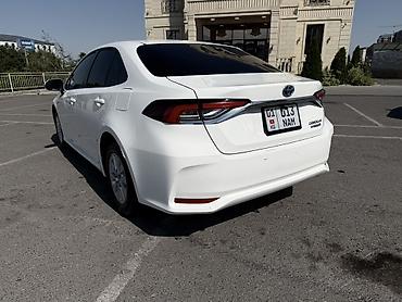 аукцион номер кр: Toyota Corolla: 2021 г., 1.8 л, Вариатор, Гибрид, Седан — 5