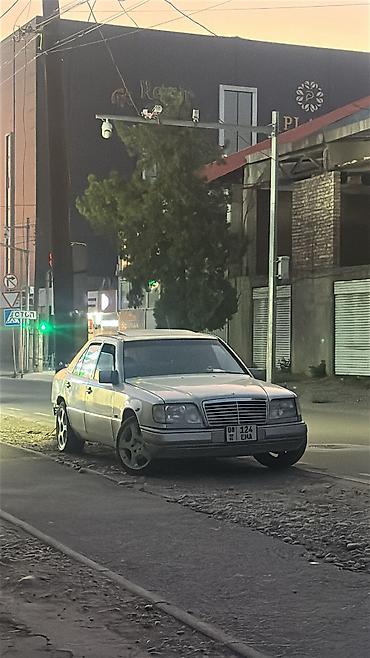 9 5j: Mercedes-Benz W124: 1993 г., 3.2 л, Автомат, Бензин, Седан — 8