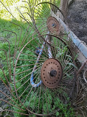 Dırmıqlar: Kənd təsərrüfatı avadanlıqları dəsti - Tırtıllı/“günəbaxan” tipli ot — 1