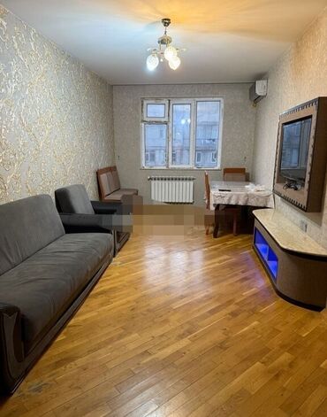 ulduzda kirayə evlər: Nerimanov btn yanda akkordun binasinda 20 /6 da 3 otaq temirli ve