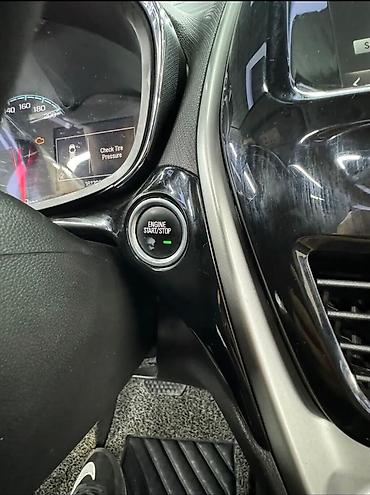 renault duster: Chevrolet Spark: 2016 г., 0.9 л, Автомат, Бензин, Хэтчбэк — 7