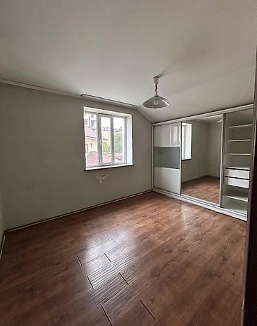 Долгосрочная аренда домов: 310 м², 7 комнат — 18