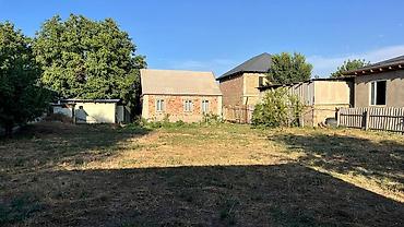 Продажа коттеджей и домов: 🏡 **Продается дом в Новопавловке!** ✨ 4 комнаты 📐 Дом — 100 м² 🌳 — 9