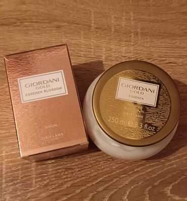qadin pencekleri: Oriflame " Giordani Gold Essenza " parfum desti