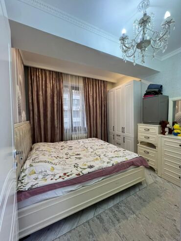 Продажа квартир: 3 комнаты, 82 м², 3 этаж — 5