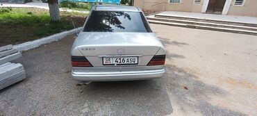 купить мерседес спринтер в европе: Mercedes-Benz E-Class: 1993 г., 2.2 л, Механика, Бензин, Седан