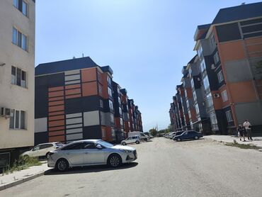 продажа дом в оше: 3 бөлмө, 90 кв. м, Элитка, 3 кабат, ПСО (өзү оңдоп түзөтүп бүтүү үчүн)