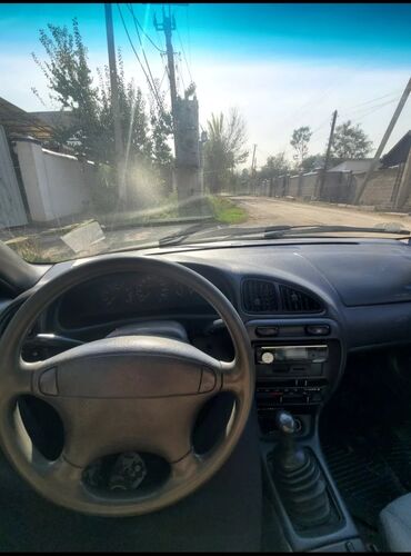 bmw бишкек цена: Suzuki Baleno: 1995 г., 1.3 л, Механика, Бензин