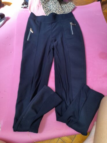 Pantalone: Pantalone 250 din kom — 1
