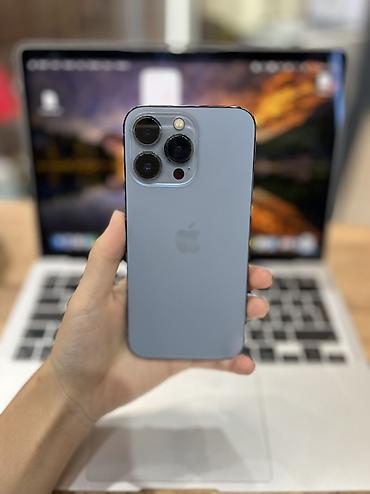 mercedes c220: IPhone 13 Pro, Б/у, 128 ГБ, Blue Titanium, Защитное стекло, Чехол, 87 % — 1