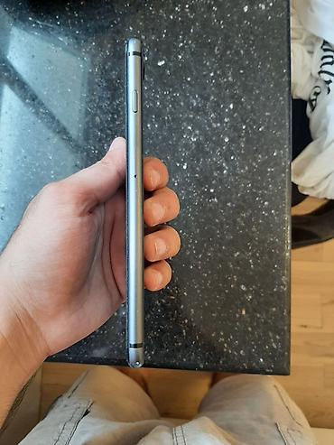 iphonr 8: IPhone 8 Plus, Space Gray, Simsiz şarj — 8