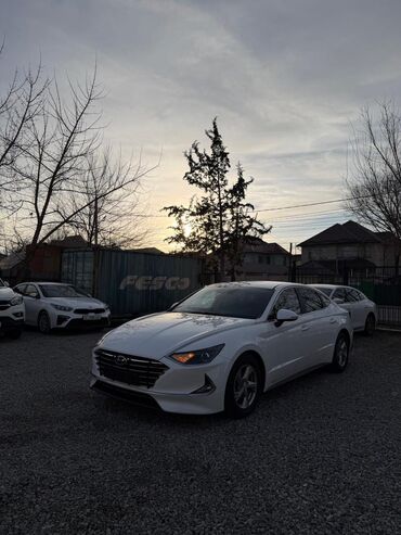 Hyundai: Hyundai Sonata: 2019 г., 2 л, Автомат, Газ, Седан — 2