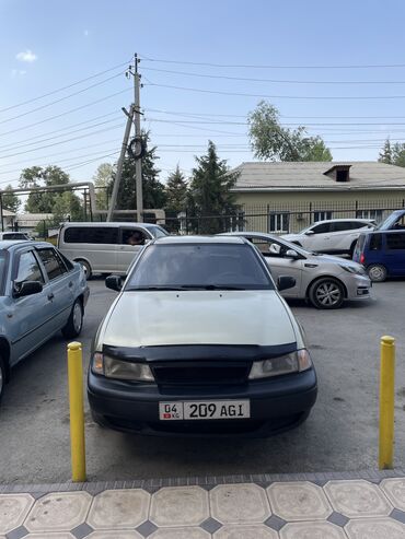продажа авто в рассрочку от частных лиц: Daewoo Nexia: 2006 г., 1.6 л, Механика, Бензин, Седан