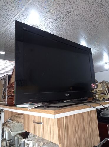 Телевизор Sony 82"
