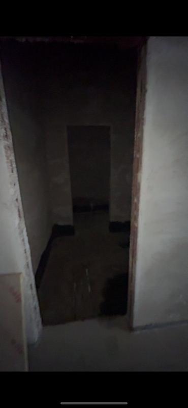 офисы аренды: Сдаю Офис целиком: 130 м², В жилом комплексе, Без ремонта — 6