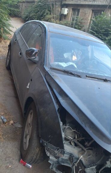 ZAZ: Chevrolet Cruze: 1.8 l | 2012 il 20000 km Hetçbek